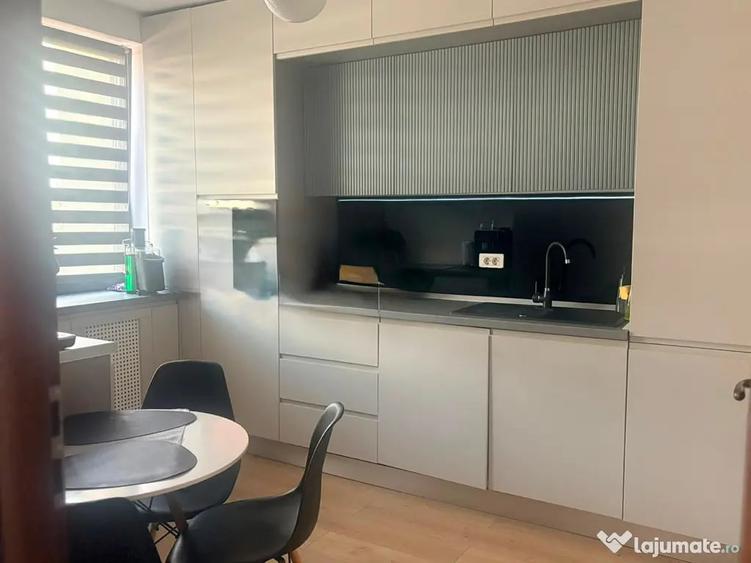 Casă cu 3 camere în Central