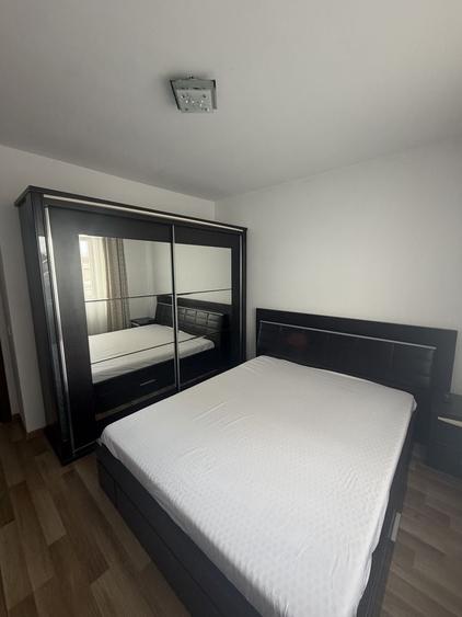 Inchiriez apartament 2 camere - 3