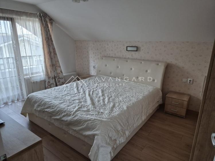 Apartament cu 4 camere semidecomandat, mobilat în Bună Ziua