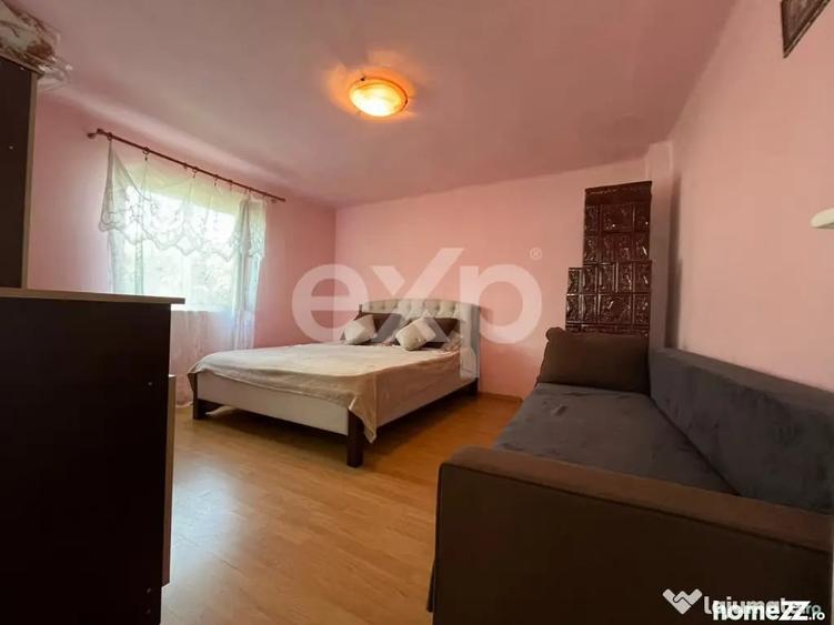 Casă cu 3 camere cu Teren 1140 Mp în Central