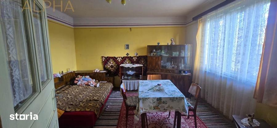 Casă cu 3 camere cu Teren 2400 Mp în Șintereag