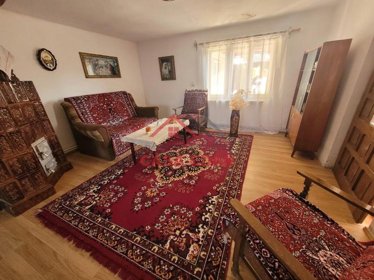 Casă individuală cu 4 camere cu Teren 446 Mp în Breaza