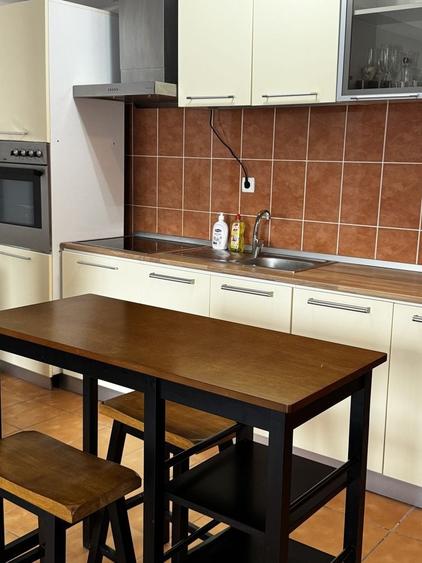 Apartament cu 2 camere semidecomandat în Nufărul