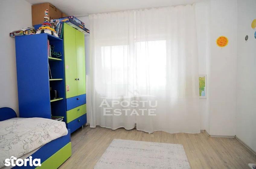 Apartament cu 3 camere, mobilat în Circumvalațiunii