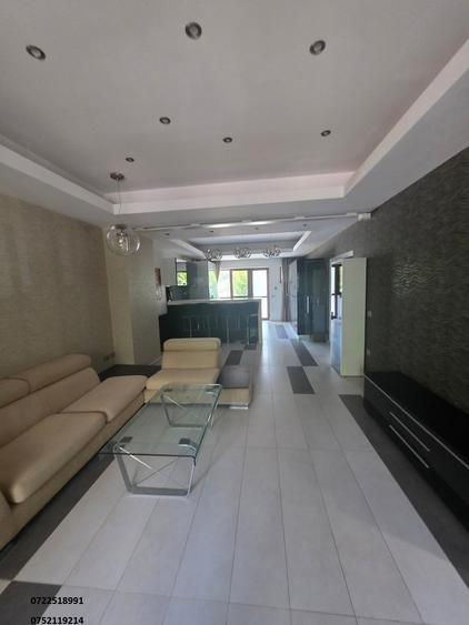 Apartament cu 3 camere decomandat, mobilat în Moșilor