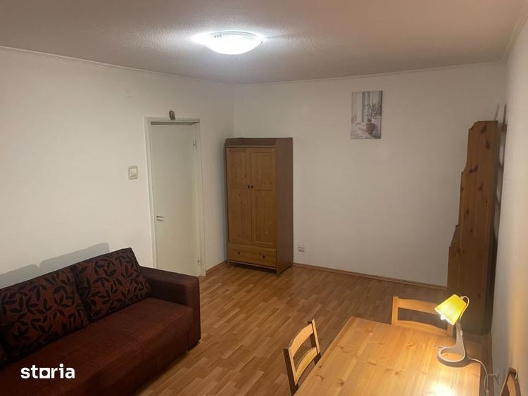 Garsonieră decomandată, mobilată în Tineretului