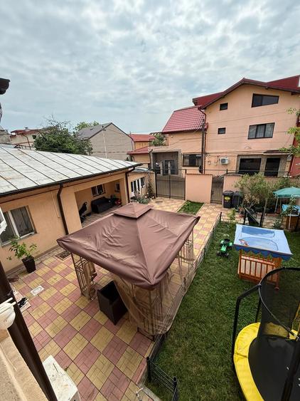 Casă individuală cu 6 camere cu Teren 270 Mp în Brâncoveanu