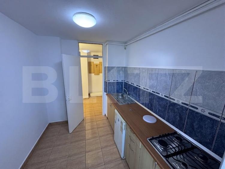 Apartament cu 2 camere decomandat, mobilat în Andrei Mureșanu