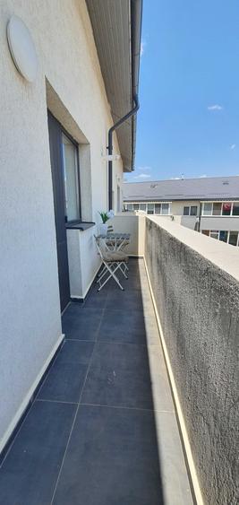 Apartament semidecomandat în Central — fotografia 1