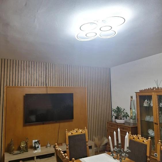 Apartament cu 3 camere decomandat în Steaua