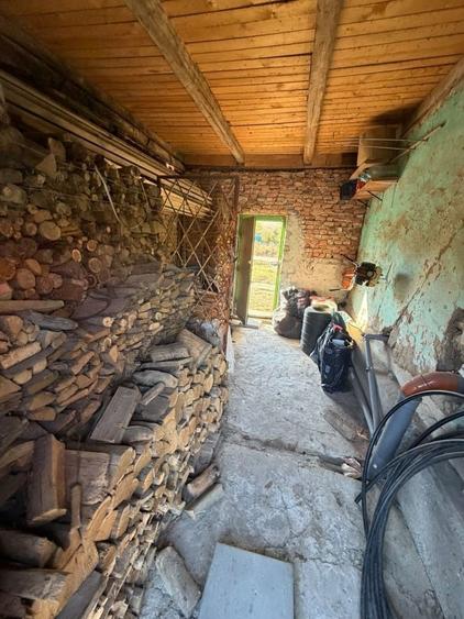Casă cu 4 camere în Ohaba Română