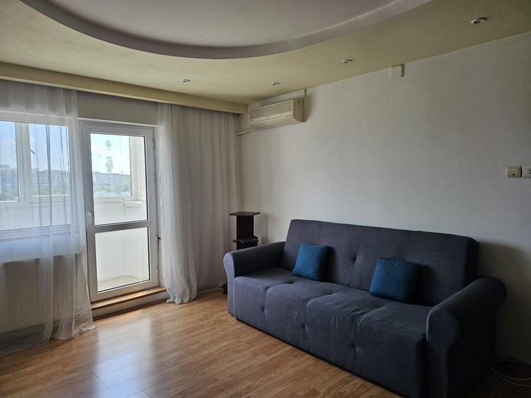 Garsonieră decomandată în Brâncoveanu