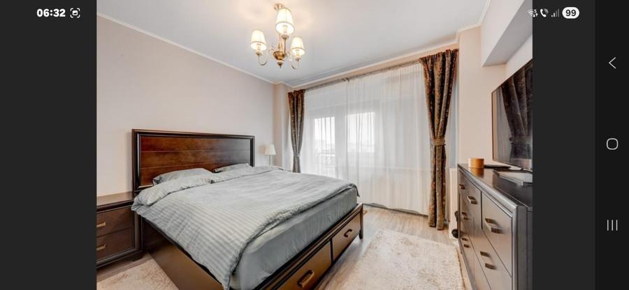 Apartament cu 3 camere decomandat, mobilat în Decebal