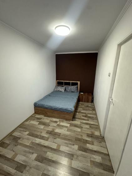Apartament cu 2 camere decomandat în Vest