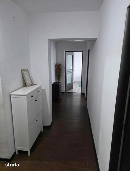 Apartament cu 3 camere decomandat în Gării
