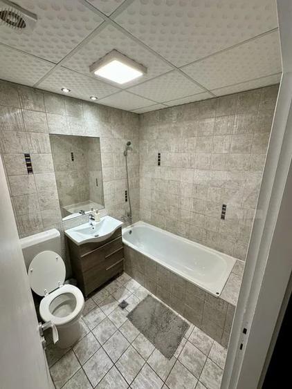 Apartament cu 4 camere decomandat, mobilat în Cloșca