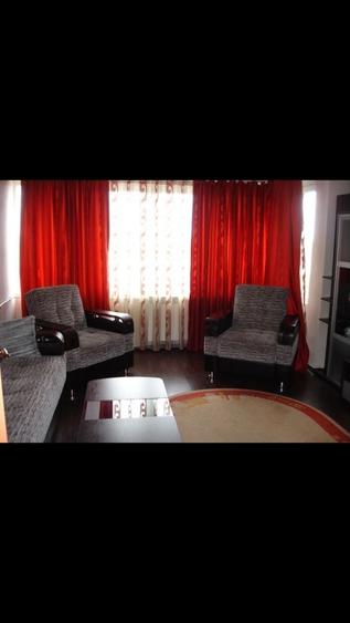 Inchiriez apartament 2 camere ultracentral - 1