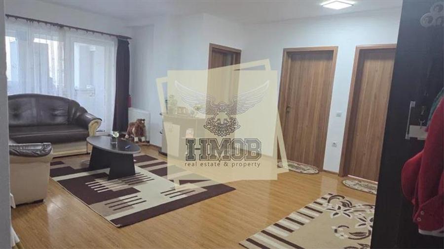 Apartament cu 3 camere decomandat, mobilat în Hipodrom 4
