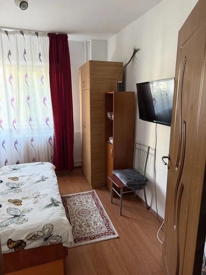 Garsonieră decomandată în Sebastian