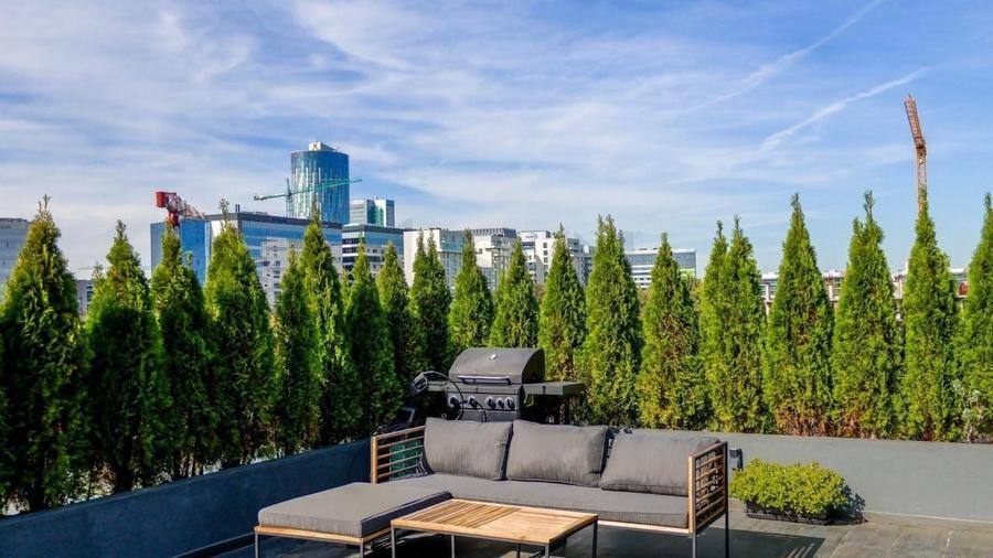 Apartament cu 5 camere decomandat, mobilat în Floreasca