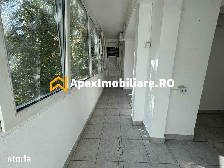 Spațiu comercial, de 35 mp, în Vitan