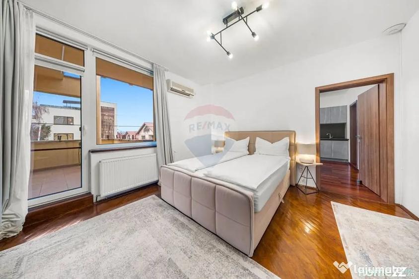 Casă cu 7 camere cu Teren 705 Mp în Central