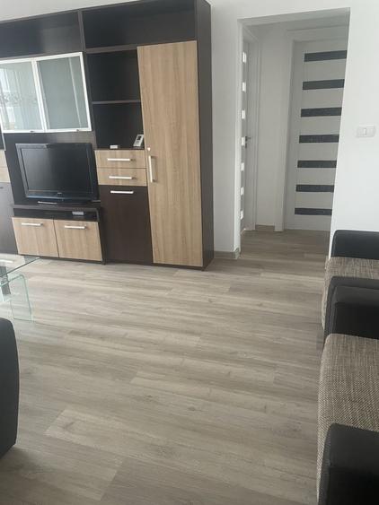 Inchiriez apartament - 1