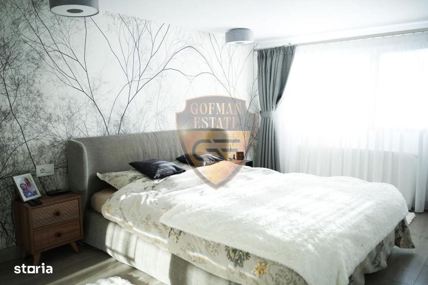 Casă cu 4 camere în Palazu Mare