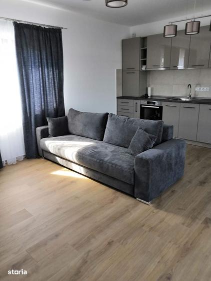 Casă cu 4 camere cu Teren 500 Mp în Central