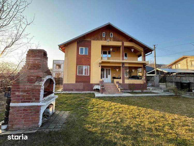 Casa de vanzare, cu 4 camere, 180 mp, zona Aninoasa - 13