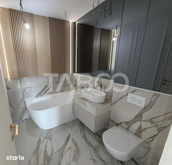 Apartament cu 3 camere decomandat în Sopor