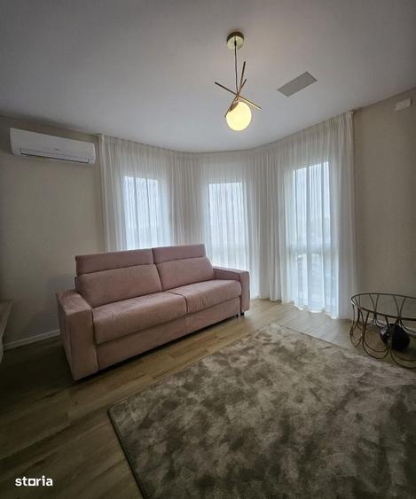 Apartament cu 2 camere decomandat în Central