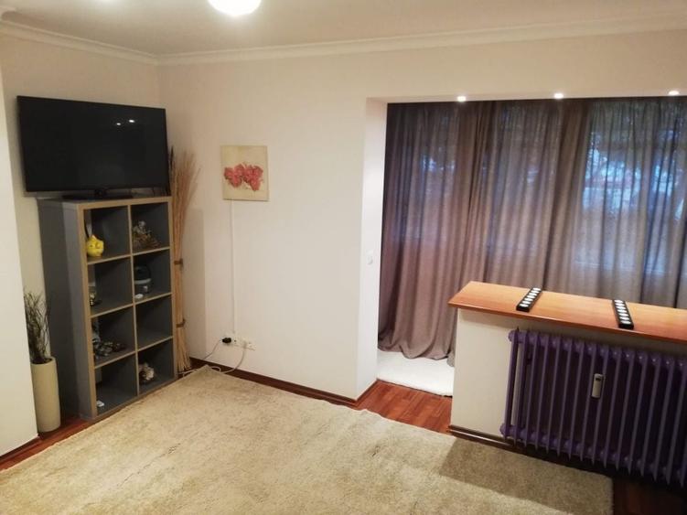Garsonieră decomandată în Drumul Taberei