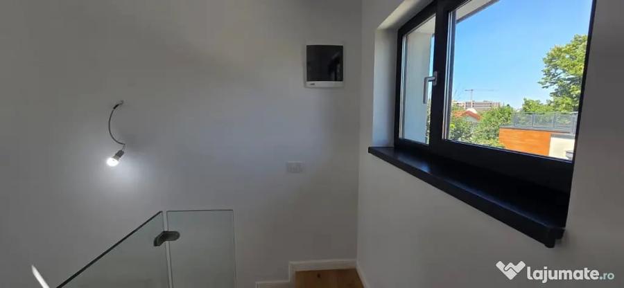 Casă cu 4 camere cu Teren 146 Mp în Bucureștii Noi