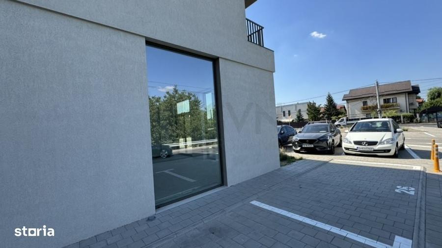 Spațiu comercial, de 87 mp, în Odăi
