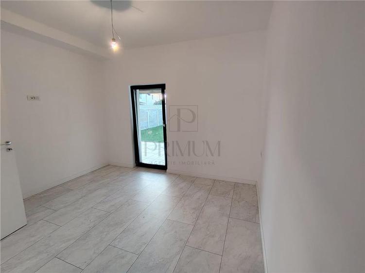 Duplex cu 3 camere cu Canalizare în Moșnița Nouă