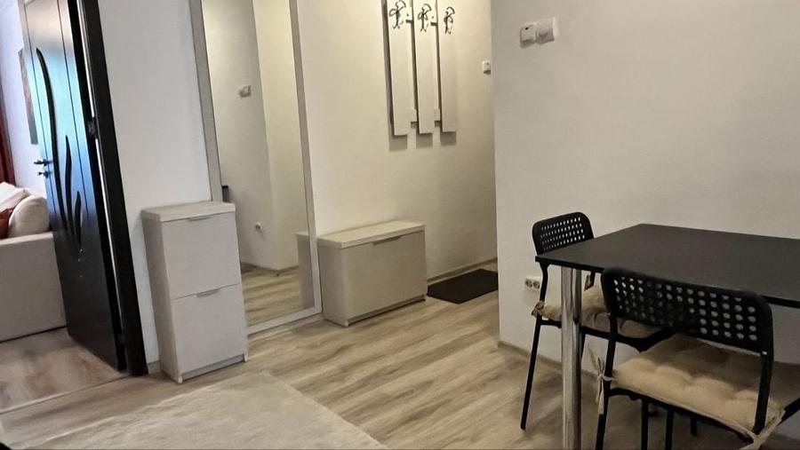 Apartament cu 2 camere decomandat în Lujerului