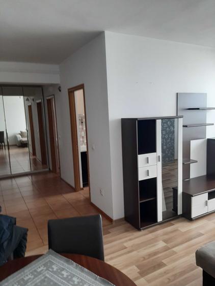 Garsonieră decomandată în Exterior Vest