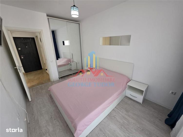 Apartament cu 2 camere decomandat în Roșu