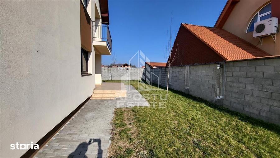 Casa individuala cu 4 camere,2 garaje,Dumbravita - 2