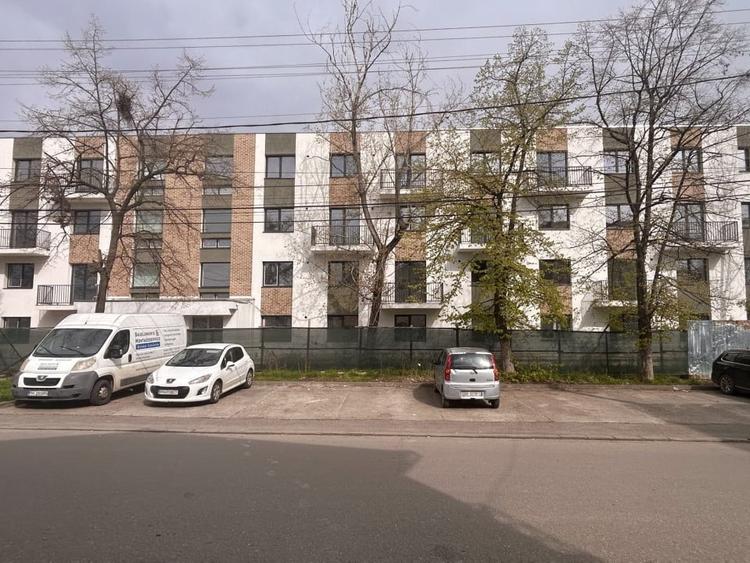Frăției 7 - garsonieră cu blacon și bucătărie închisă - 12