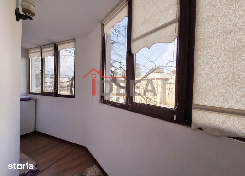 Apartament cu 2 camere decomandat în Central