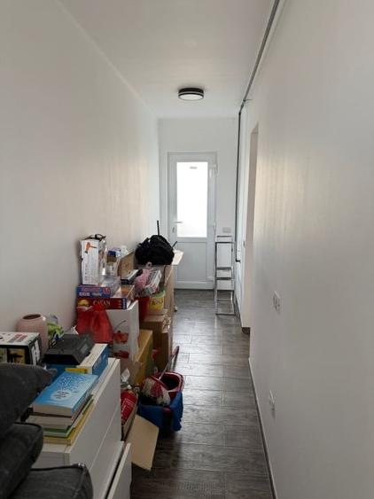 Duplex cu 5 camere cu Canalizare în Moșnița Veche
