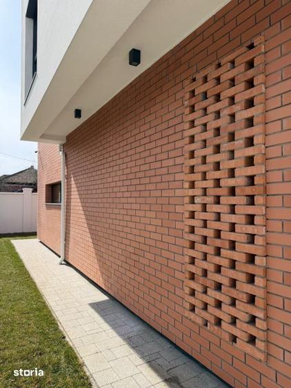 Casa smart 5 camere | Racire in tavan | Panouri fotovoltaice | Comisio - 14