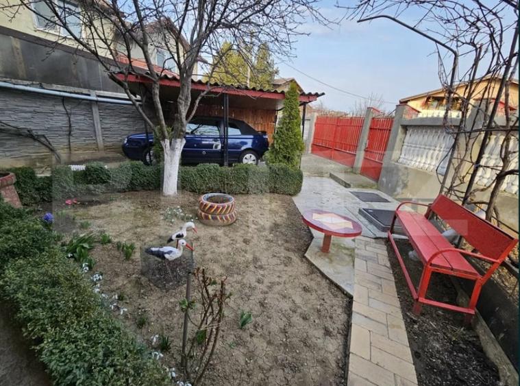Casă cu 5 camere cu Teren 295 Mp în Strejnicu