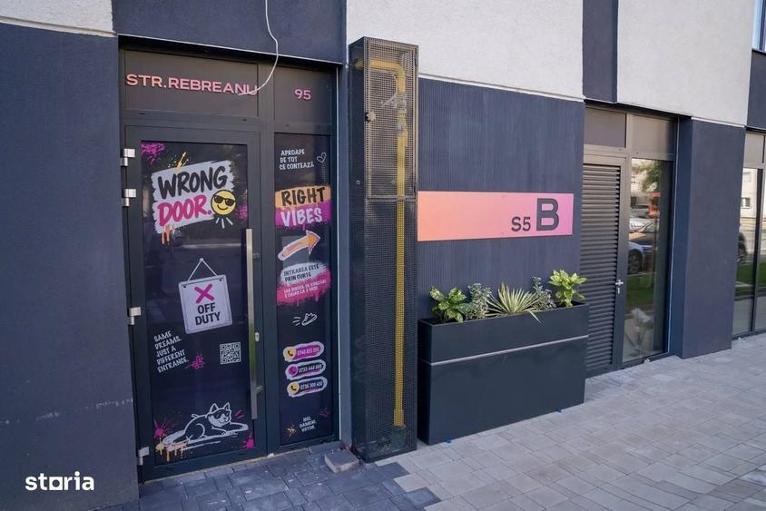 Spațiu comercial, de 83 mp, în Central