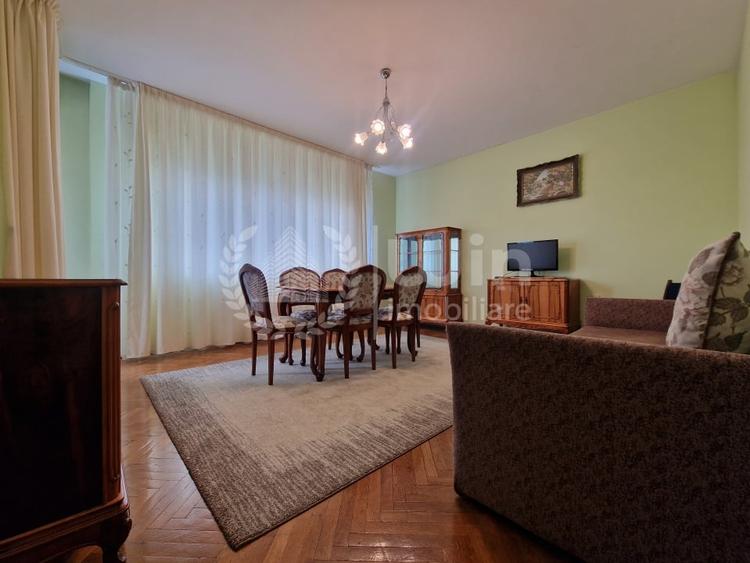 Apartament cu 3 camere decomandat, mobilat în Central