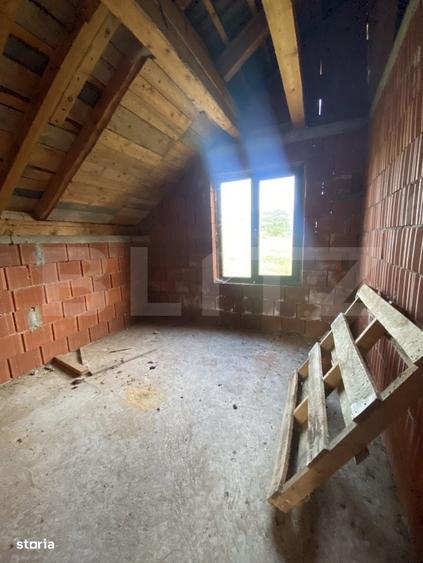 Casă cu 4 camere cu Teren 1471 Mp în Budacu de Sus