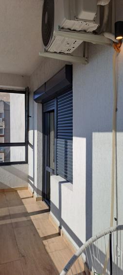Apartament cu 3 camere decomandat în Nicolina