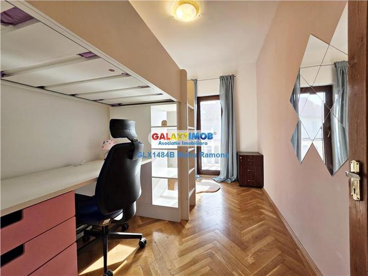Casă cu 5 camere cu Teren 510 Mp în Balotești